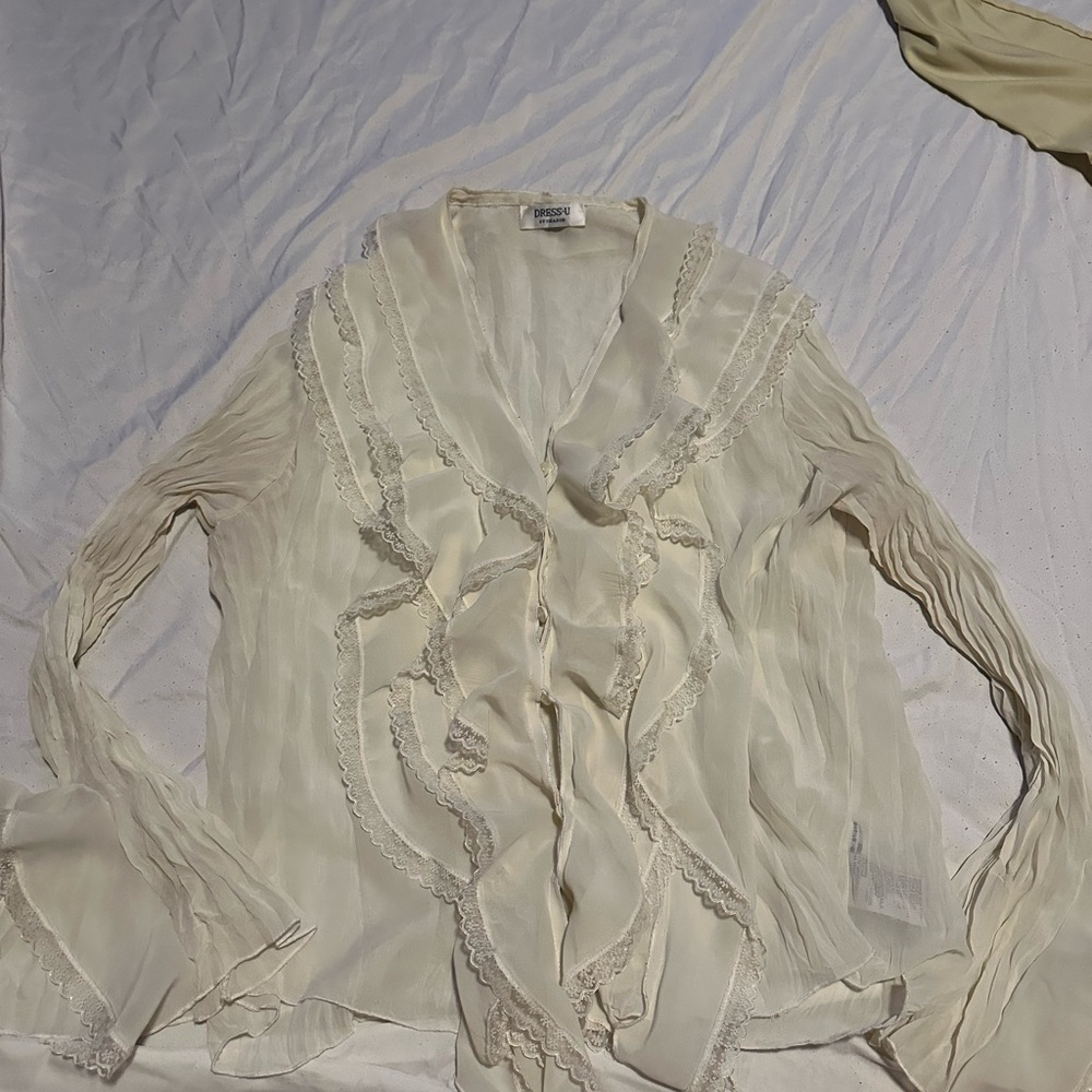 VTG 90s Dress U by Sharon Elegant Cream Ruffled with lace trim Women's Top